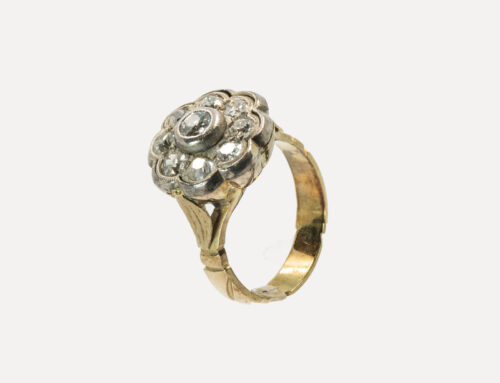 Gold, silver and diamonds ring 1930-’40 ca